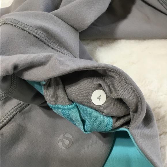 Lululemon Crop Grey Leggings Sz.4 - Picture 5 of 7